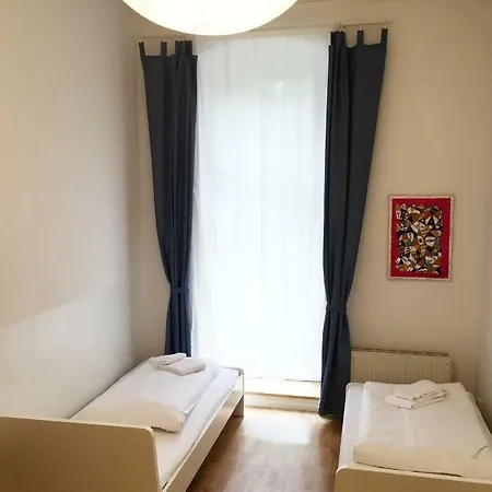 Downtown Friedrichshain * ברלין