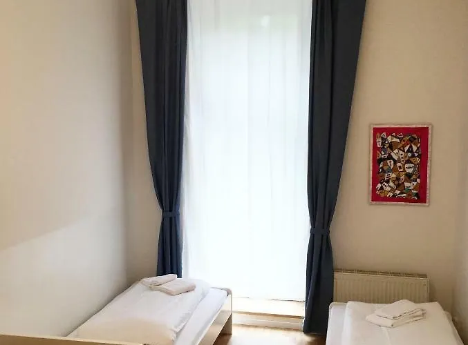 Downtown Friedrichshain * برلين